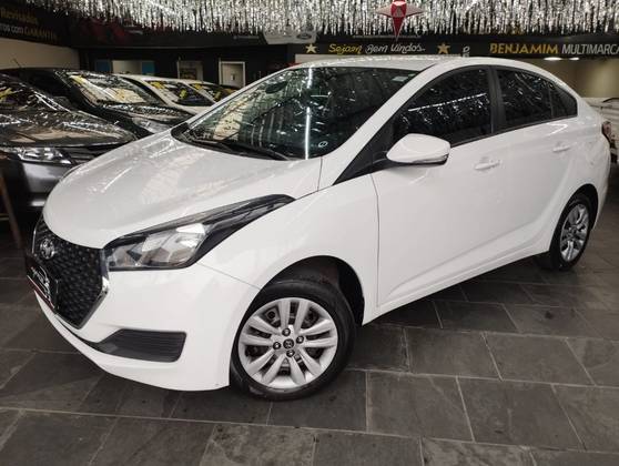 HYUNDAI HB20S 1.6 COMFORT PLUS 16V FLEX 4P AUTOMÁTICO